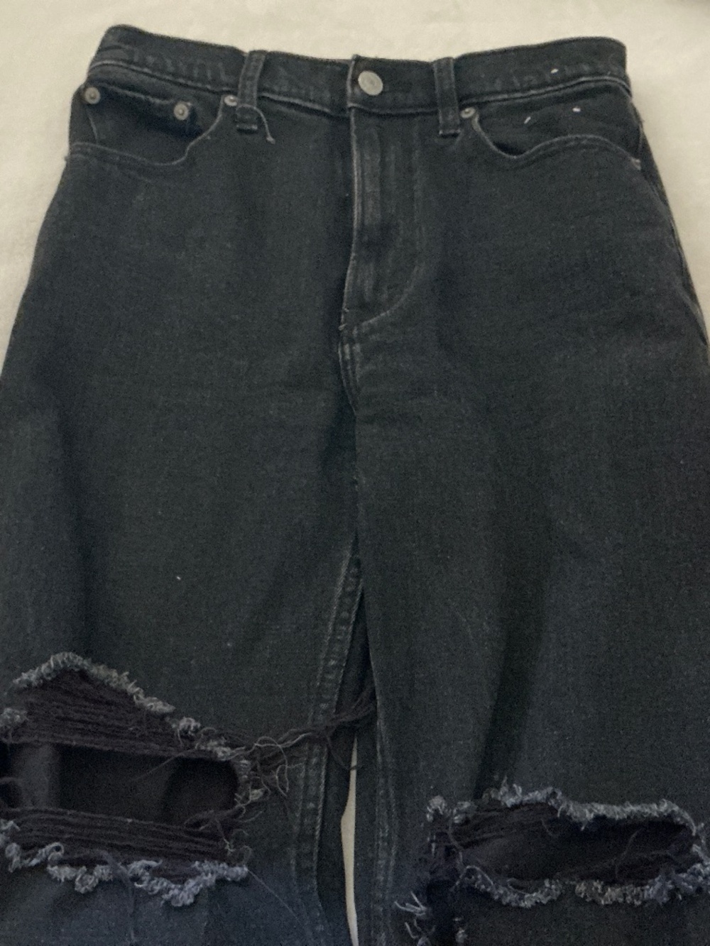 Abercrombie & Fitch size 4